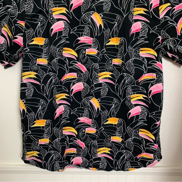 Hurley Button Up Shirt Bird Toucan Print Shirt Sleeve Mens L Colorful Collared - Picture 11 of 12